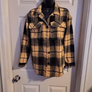 No Boundaries checkered button down shacket size Medium
